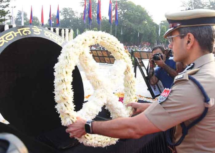 DGP Gaurav Yadav Pays Tributes to Police Martyrs