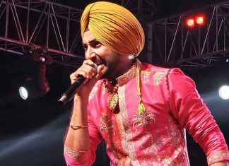 Ranjit Bawa enthralls audience