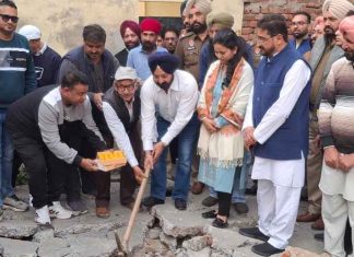 MLA Ajit Pal Singh Kohli inaugurates projects