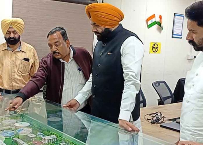 MP Aujla Reviews Amritsar Project