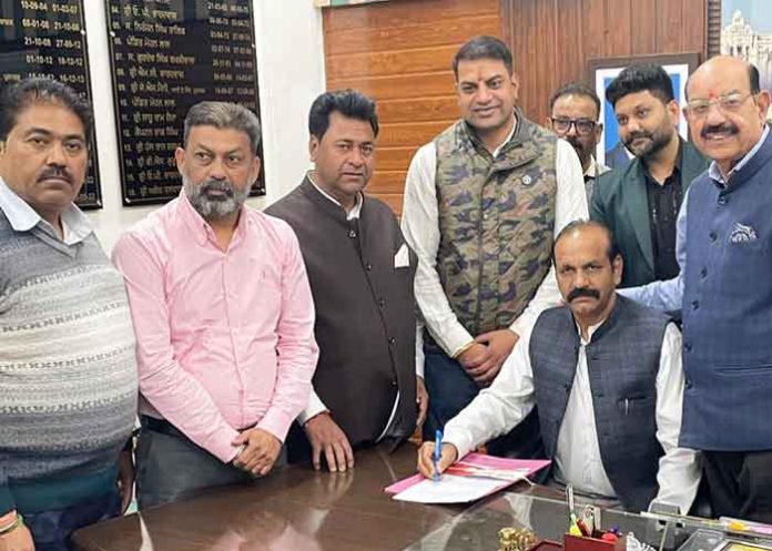 Pawan Kumar Hans Assumes Charge