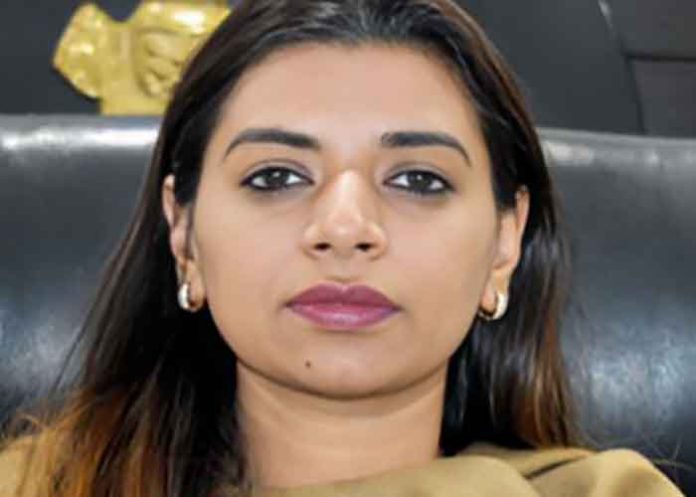 Apneet Rayat IAS