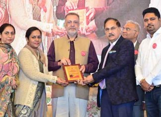 Jalandhar Bags Top Award