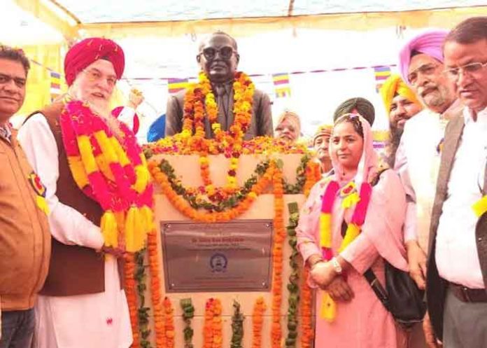 Kultar Singh Sandhwan at BR ambedkar statue installation