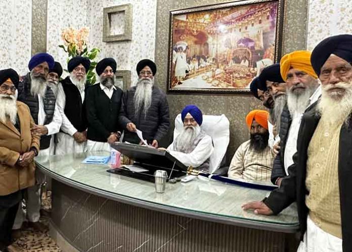 Sri Akal Takht Sahib to expel Narayan Singh Chaura