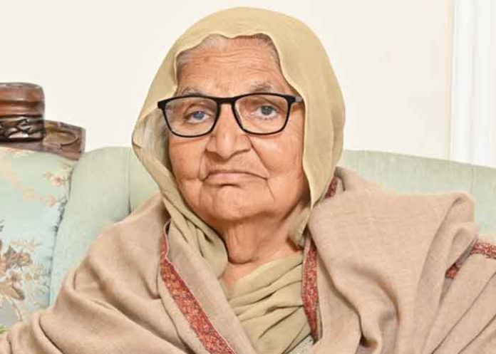 Sardarni Gurmeet Kaur Aujla passes away