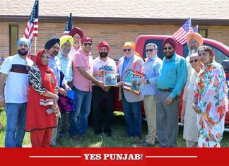 Gurdwara Sikh Society Dayton presenting books