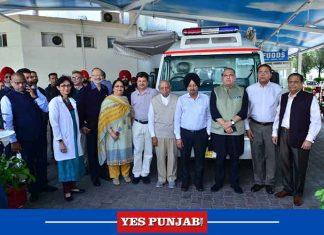 Sanjeev Arora inaugurate Mobile Van Clinic DMCH