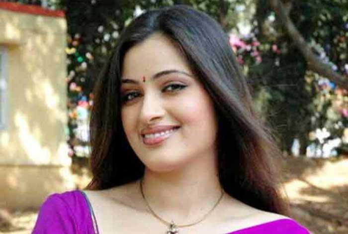 Navneet Kaur Rana Only Actress To Be Mp From Maharashtra Yes Punjab