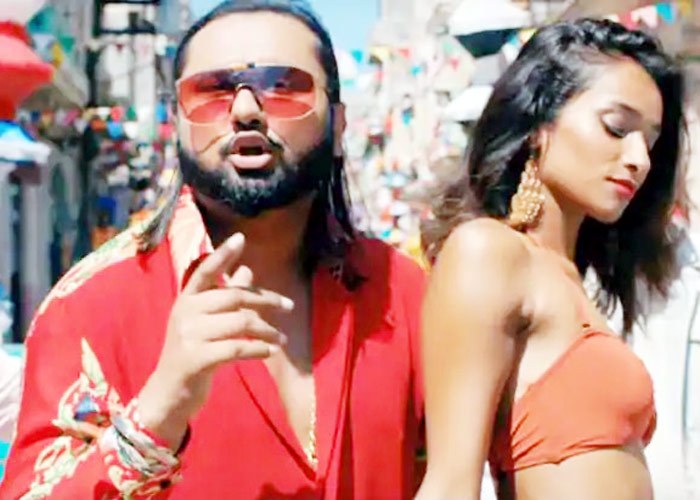 Rapper Honey Singh T Series Chairman Bhushan Kumar Booked For ‘makhna Songs Lewd Lyrics Yes 