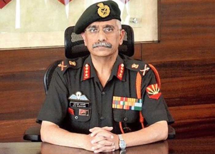 Army chief discuses India-China border infra with HP Guv