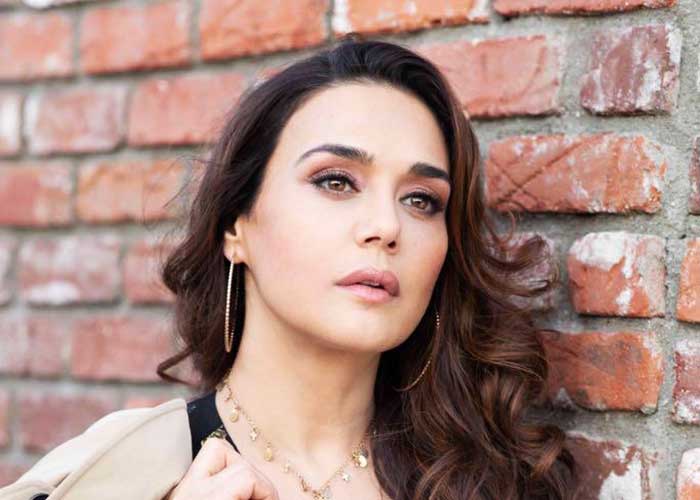 Preity Zinta Is Now In A Relationship With 'Someone Nice' From LA |  HuffPost News