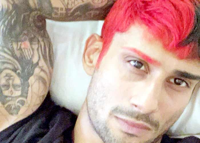 Prateik Babbar Gets Mother Smita Patils Name Tattooed On His Heart See  Trending Pic  YouTube