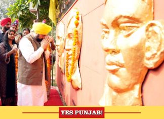 Bhagwant Mann pays floral tributes Bhagat Singh Rajguru Sukhdev at Hussainiwal