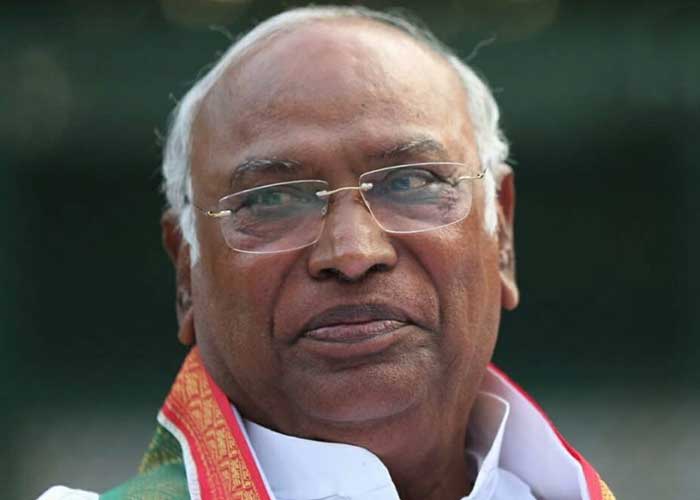 Punjab ignored as Kharge sets up 47-member Steering Committee in place of  CWC - LIST - Yes Punjab - Latest News from Punjab, India & World