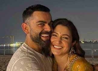 Anushka-Sharma-Virat-Kohli-Smile