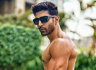 Gurmeet-Choudhary-shares-fitness-photo