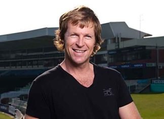 Jonty Rhodes Calls Himself ‘Half Indian, Half South African’, Says He Loves Coming to India Jonty-Rhodes-South-Africa