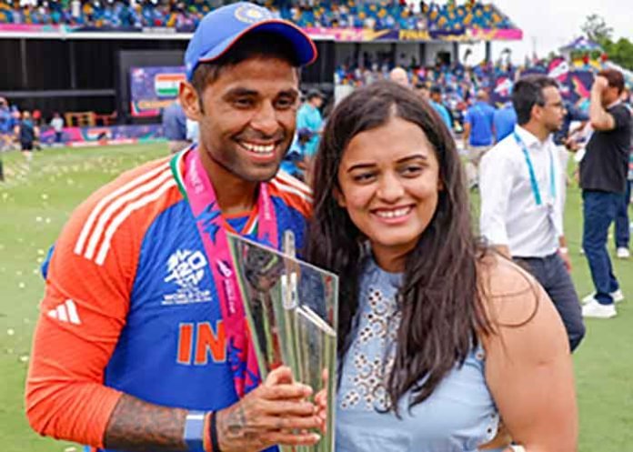 Suryakumar-Yadav-with-wife-Devisha