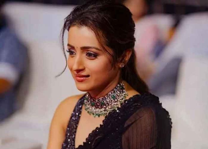 Trisha-Krishnan-Actress