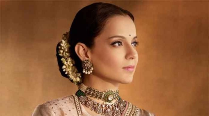 Kangana Ranaut Says Freedom Must Come With Accountability After Gen Z Interaction Kangana-Ranaut-looks