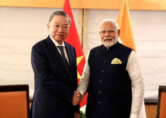 Narendra-Modi--met-Vietnamese-President-To-Lam