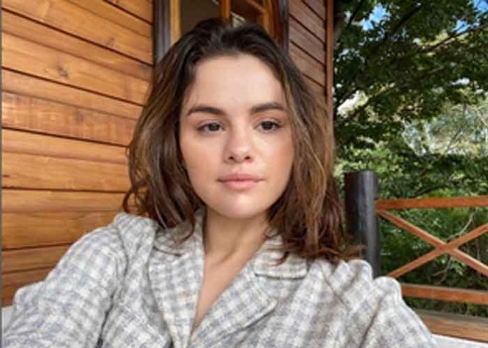 Selena-Gomez-without-Make-Up