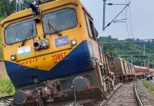 Agartala-Lokmanya-Tilak-Express-train derail