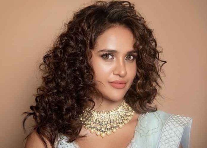 Aisha Sharma Actress