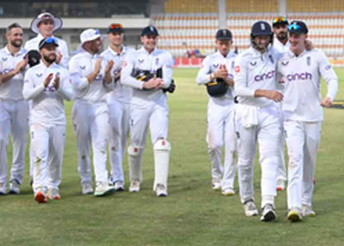 Jack Leach takes four as England thrash Pakistan by innings and 47 runs