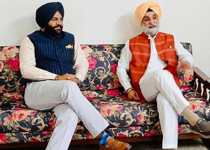 Gurjeet Aujla meets BJP Taranjit Sandhu