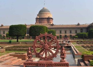 Konark wheels replica installed at Rashtrapati Bhavan