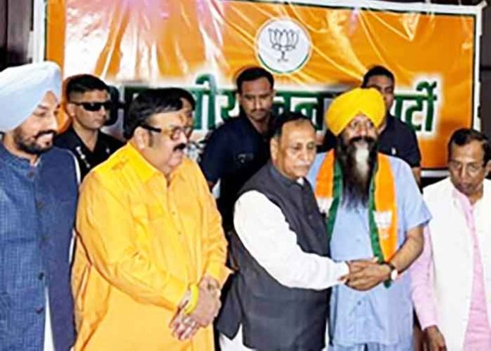 MLA Sohan Thandal joins BJP