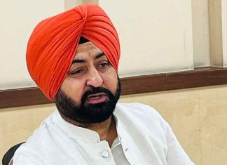 Minister Hardeep Singh Mundian