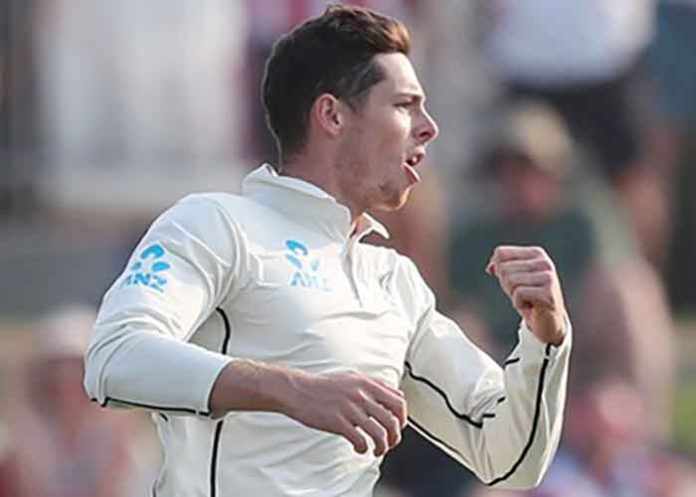 Mitchell Santner NZ Cricketer