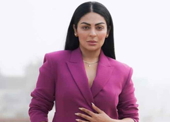 Neeru Bajwa Pink