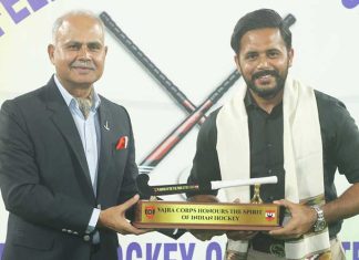 Vajra Corps Honours Hockey Olympians