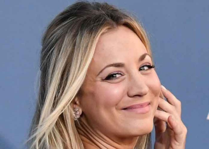 actress Kaley Cuoco