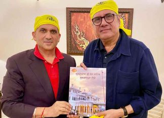 Boman Irani Releases Pictorial Brochure