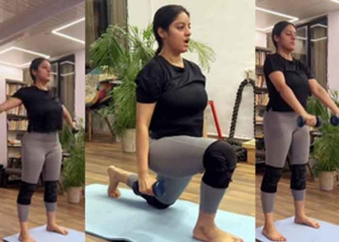 Deepika Singh workout