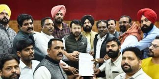Dr. Ravjot Singh Assures Resolution
