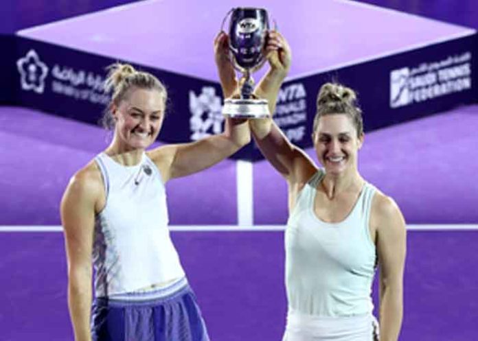 Gabriela Dabrowski and Erin Routliffe Double Title