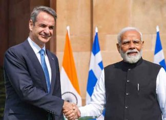 Greek Prime Minister Kyriakos Mitsotakis and PM modi