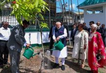 PM Modi planting in Guyana