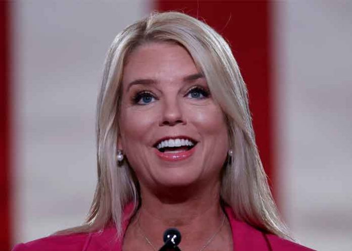 Pam Bondi USA