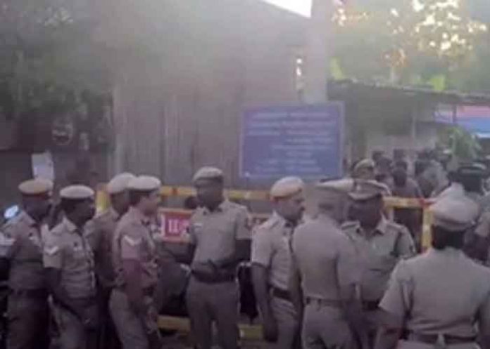 Protest in Chinna Udaippa village of Tamil Nadu