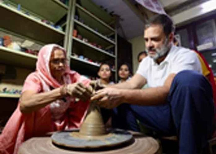 Rahul Gandhi Diwali with painters, potter family