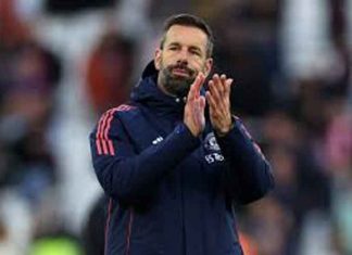 Ruud Van Nistelrooy coach