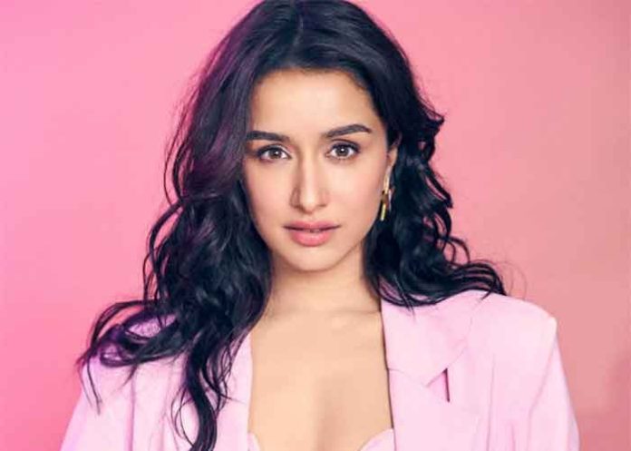 Shraddha Kapoor Actress 10