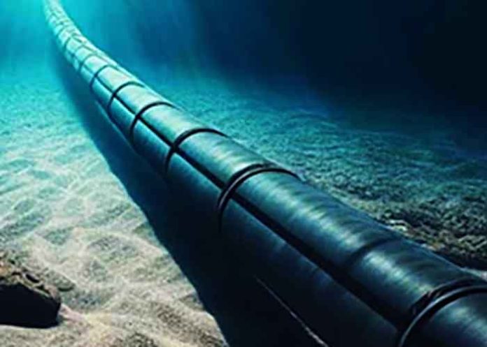 Undersea telecom cable